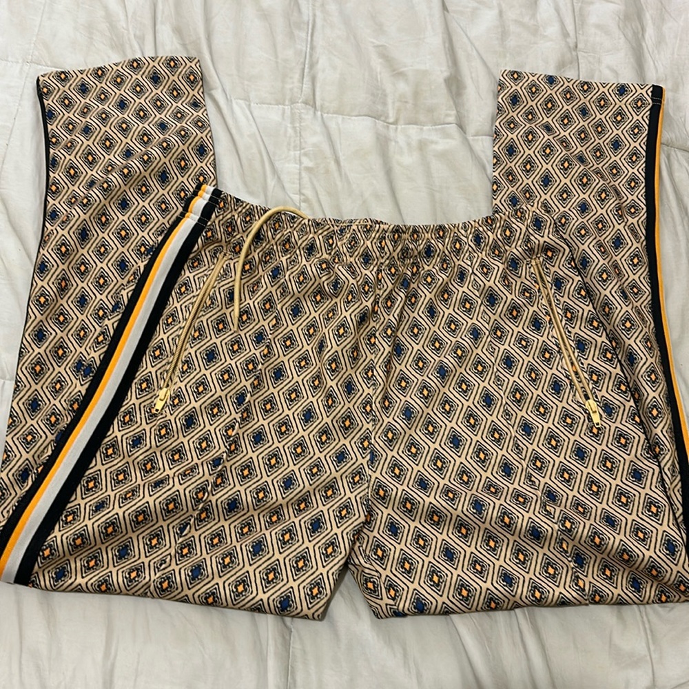 Men’s Urban Outfitters straight fitted pants